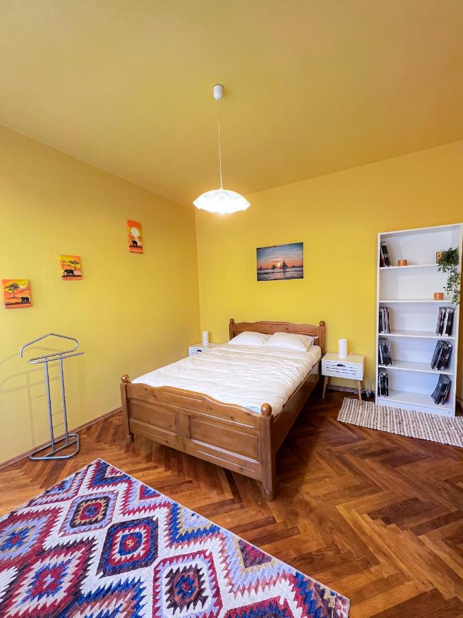Noni'S Old Town Apartment Сибиу Экстерьер фото